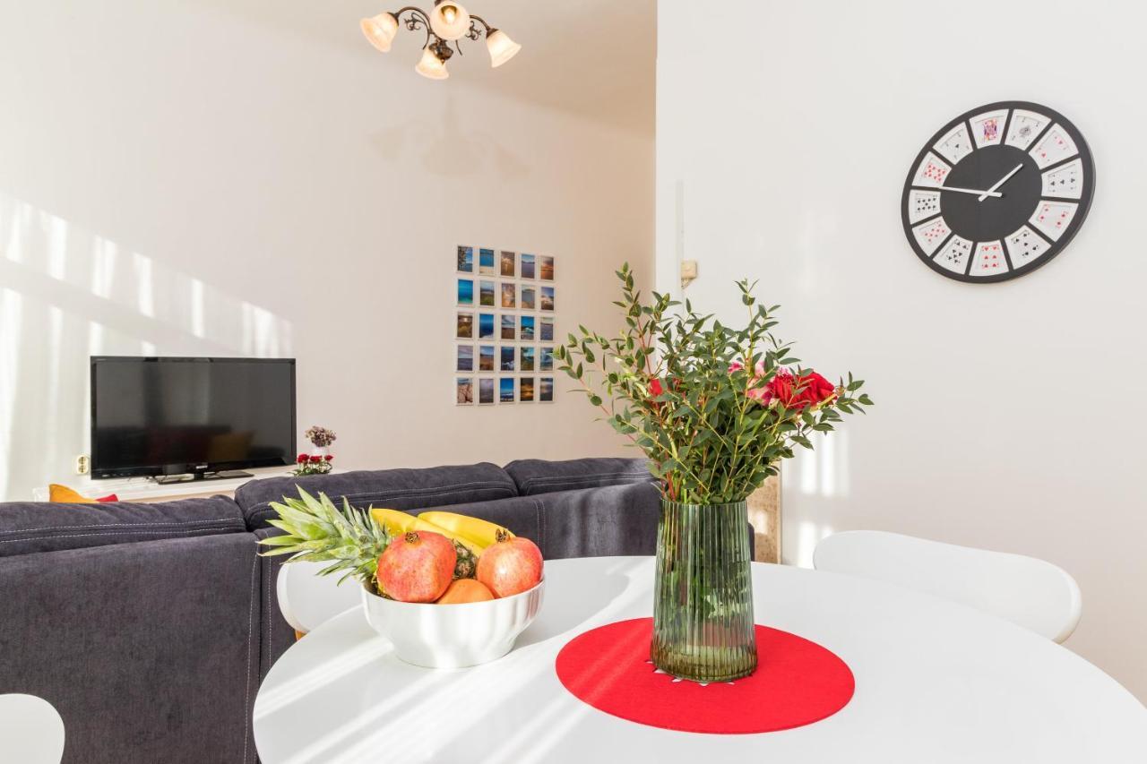 Apartman Lussi Pula Eksteriør billede