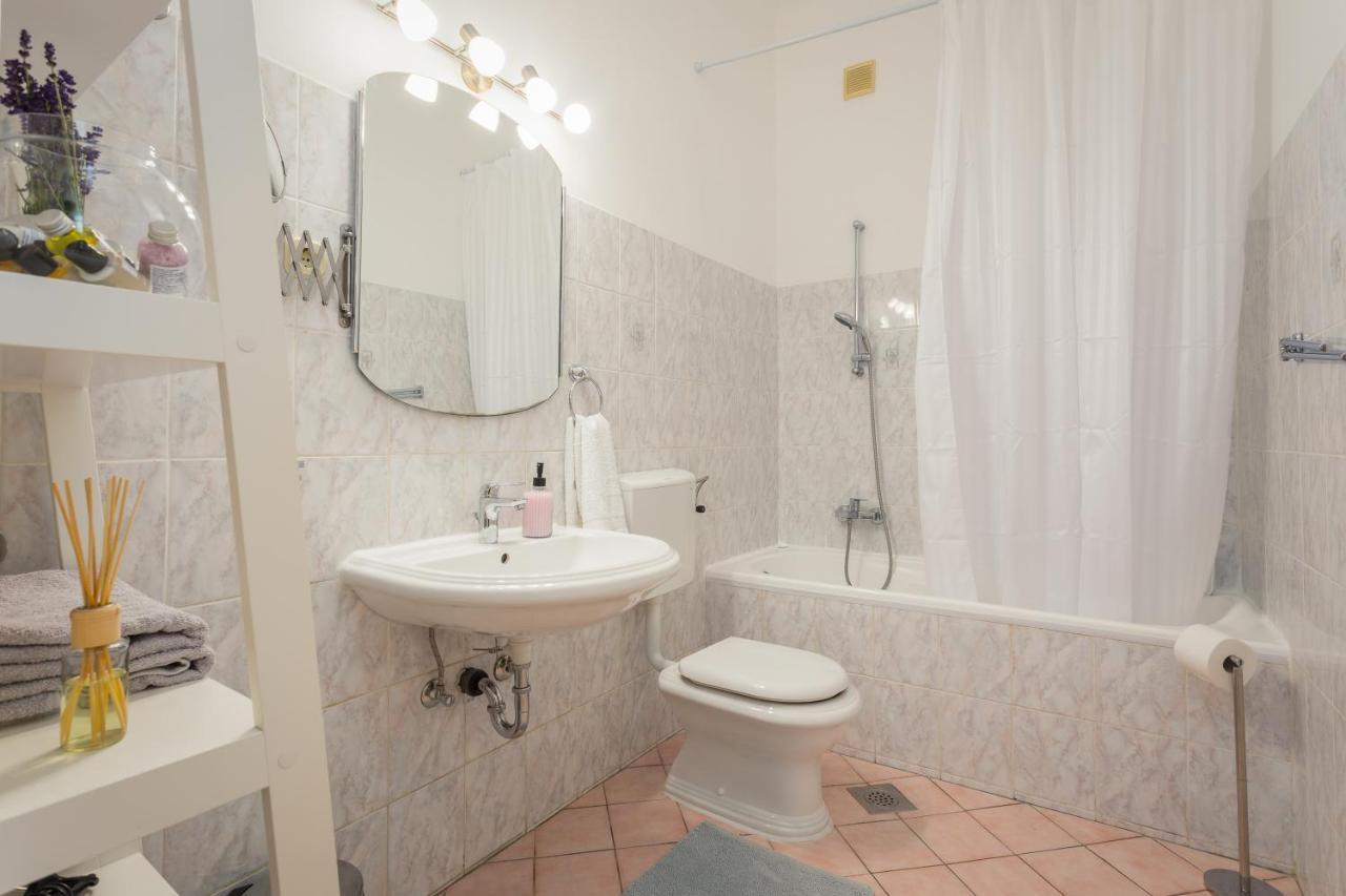 Apartman Lussi Pula Eksteriør billede