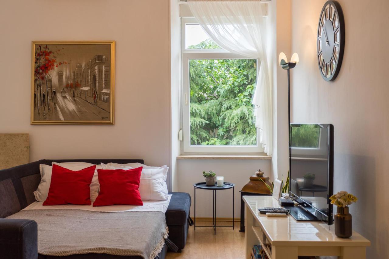 Apartman Lussi Pula Eksteriør billede